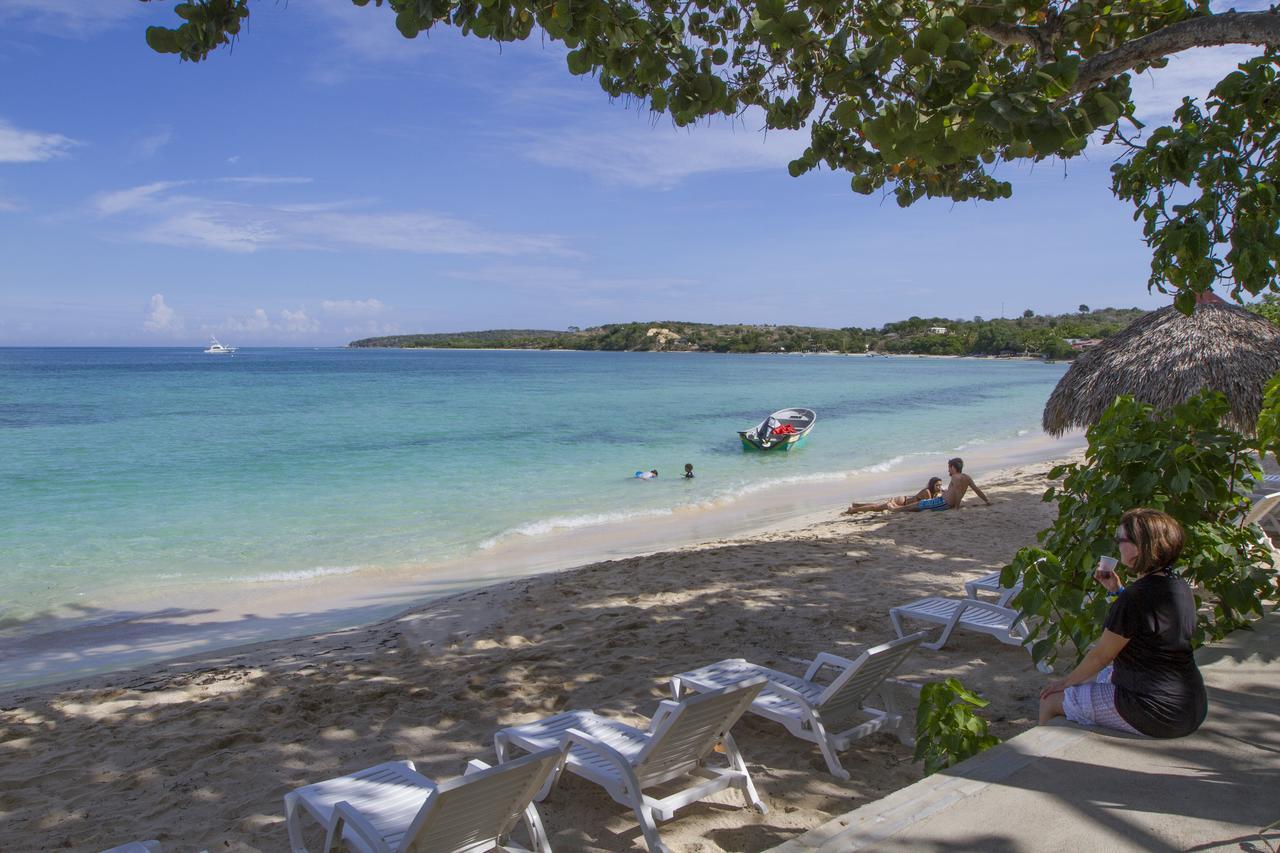 Paradise Island Beach Resort Punta Rucia Dış mekan fotoğraf